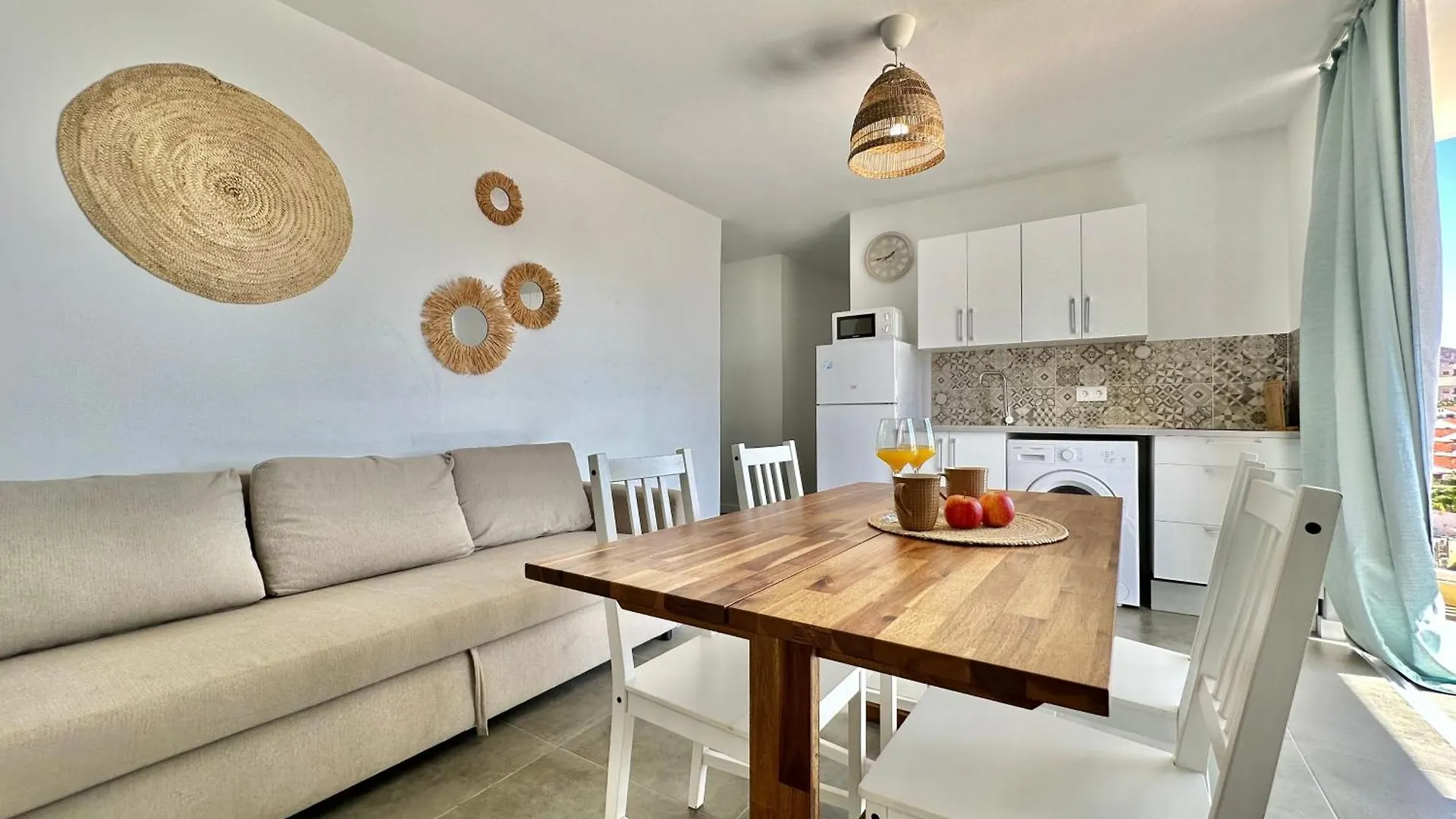 Torres De Yomely - Y4D Apartment Arona  0*, Arona (Tenerife) Spain