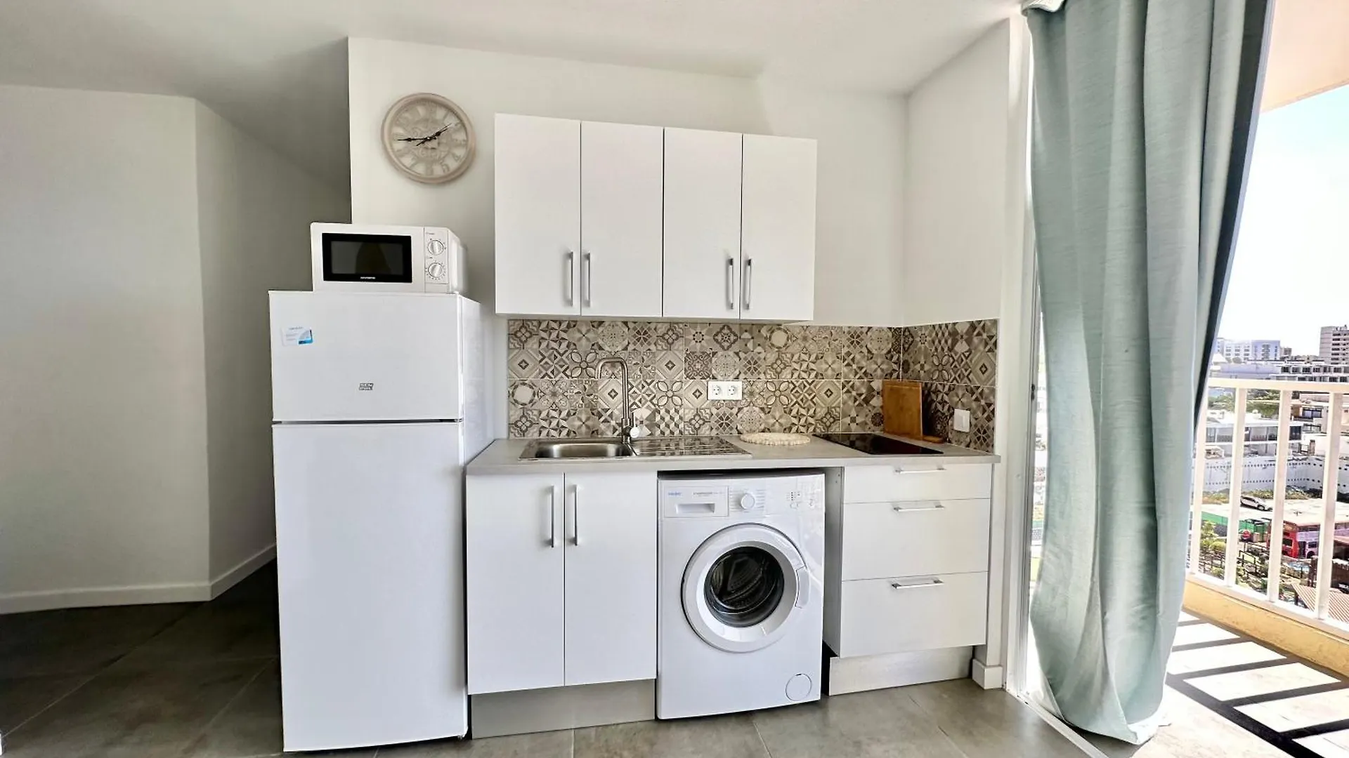 Torres De Yomely - Y4D Apartment Arona   Arona (Tenerife)